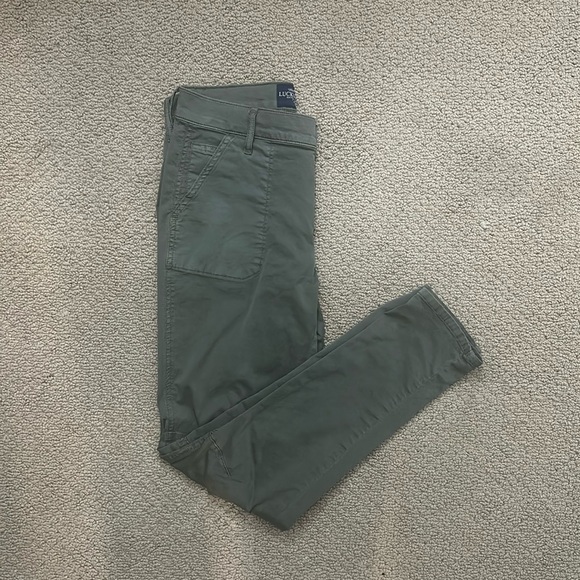 Lucky Brand Cargo Pants - Picture 2 of 15